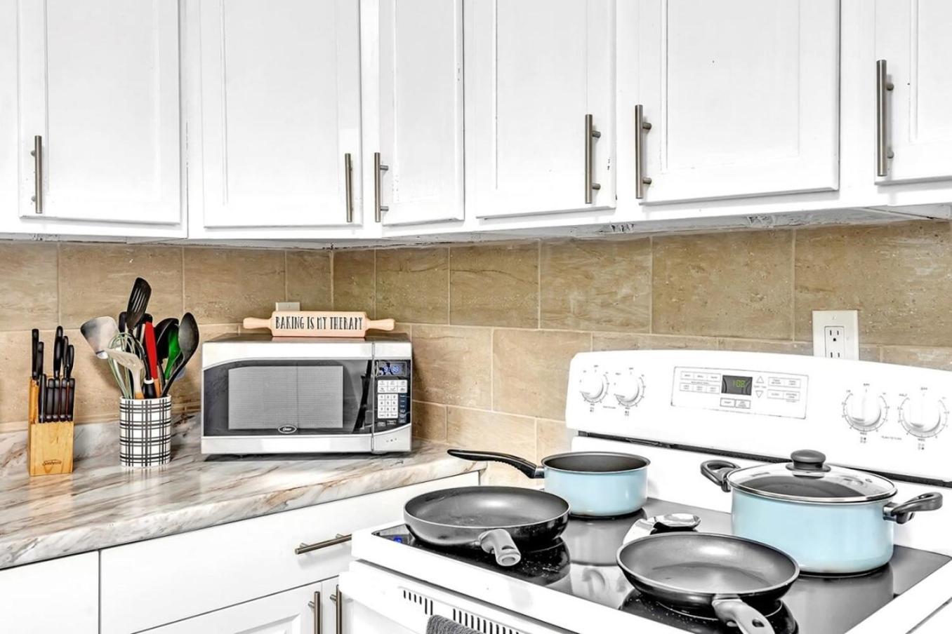 Modern 2Br Oasis Mins To Beach & Casino Db2 Dania Beach Buitenkant foto