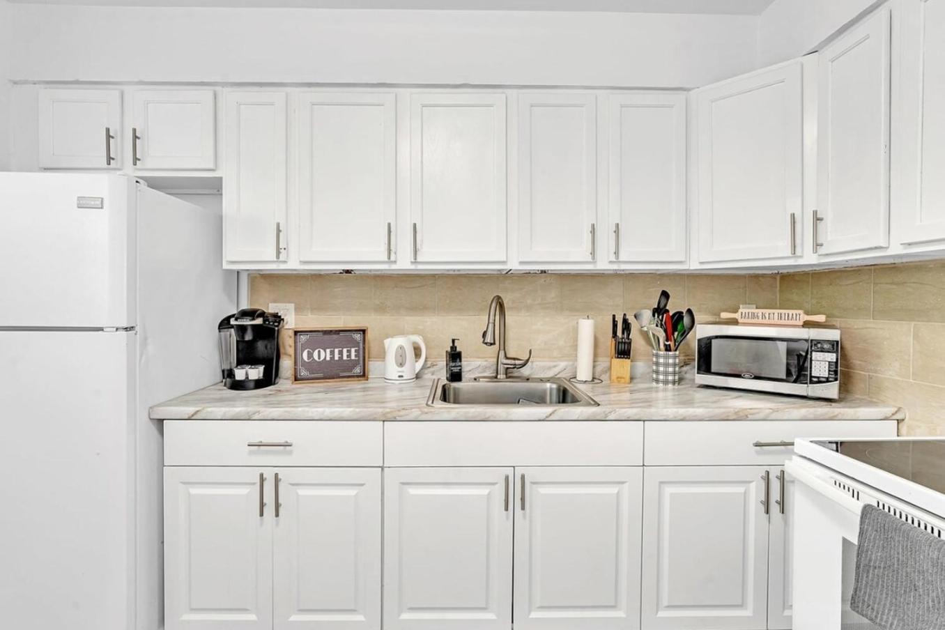 Modern 2Br Oasis Mins To Beach & Casino Db2 Dania Beach Buitenkant foto
