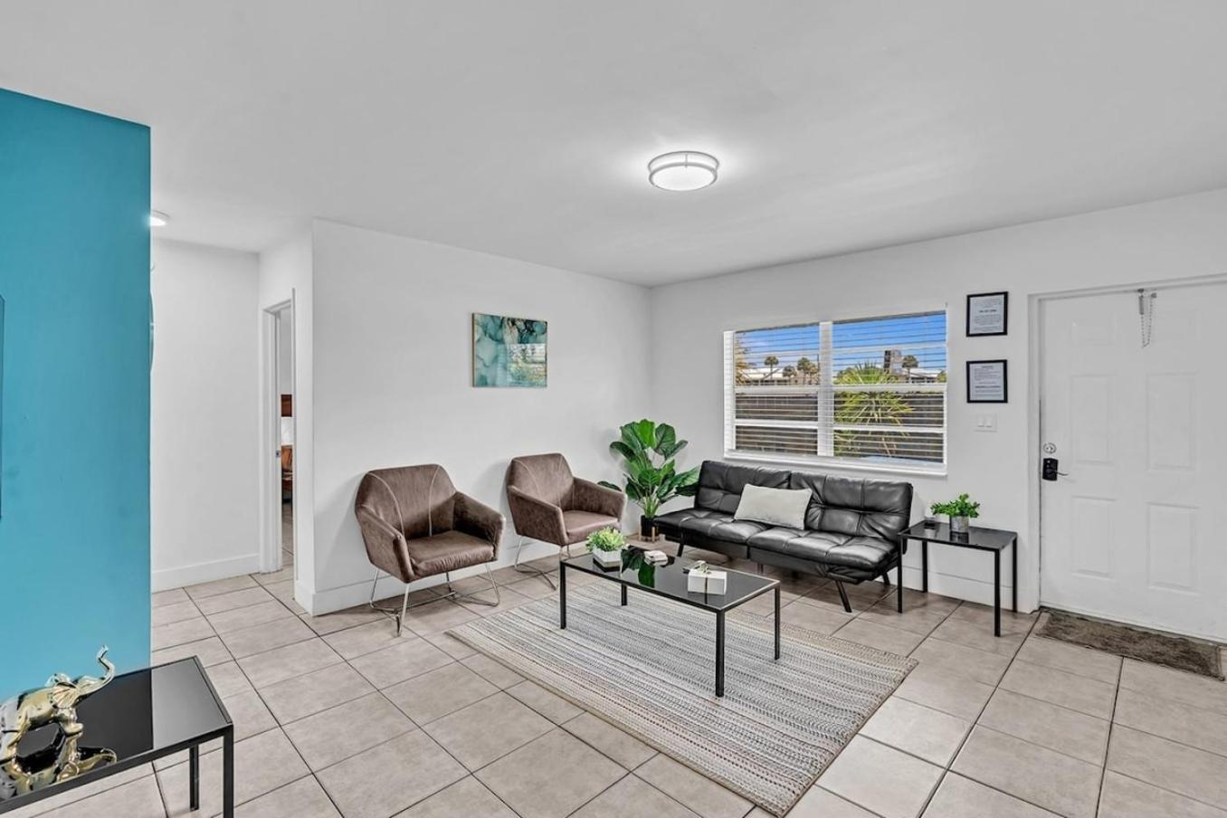 Modern 2Br Oasis Mins To Beach & Casino Db2 Dania Beach Buitenkant foto